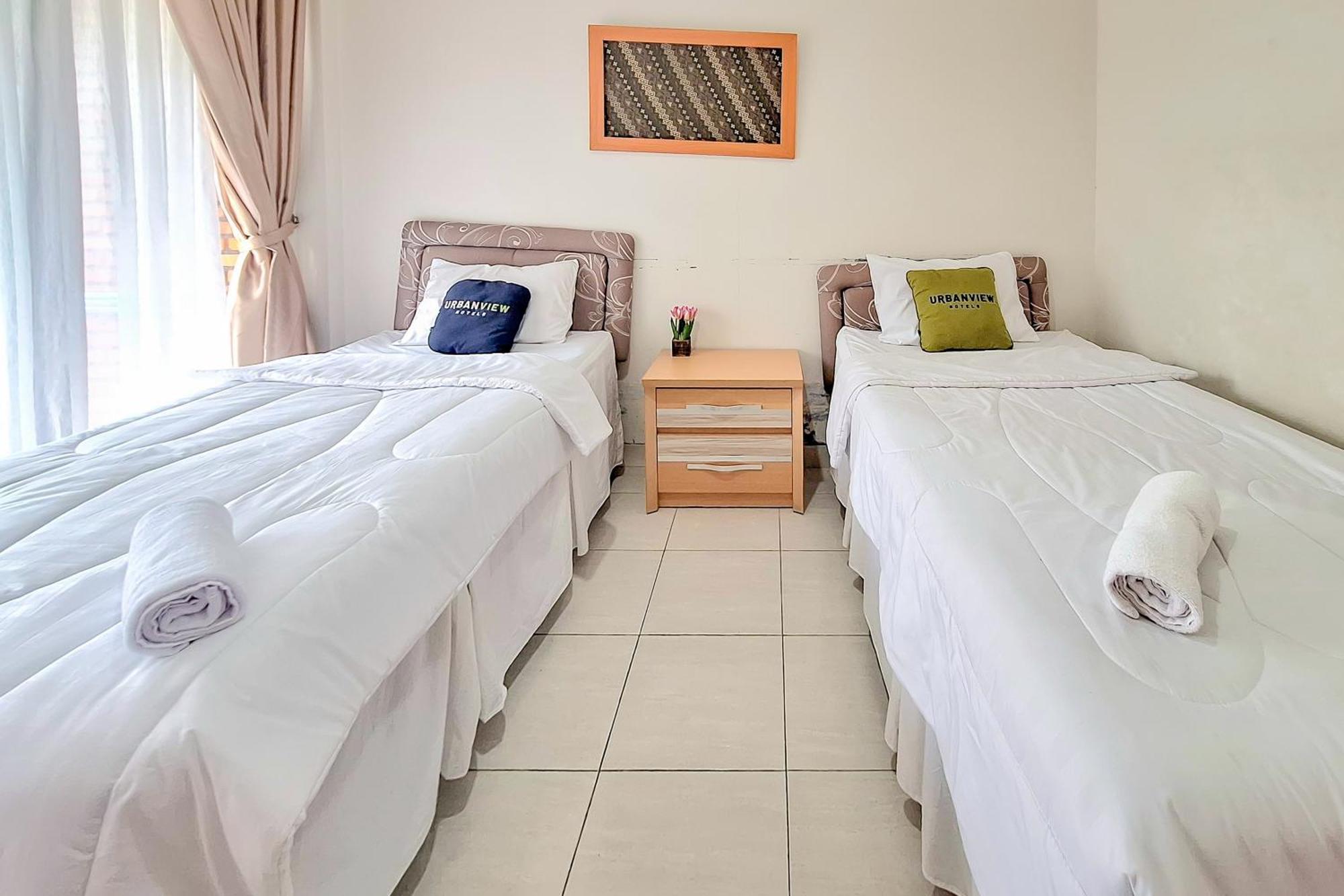 Urbanview Hotel Tridaya Cisarua Puncak Екстер'єр фото